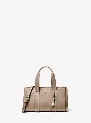 Tr&egrave;s petit sac &agrave; bandouli&egrave;re Romee en cuir grain&eacute;