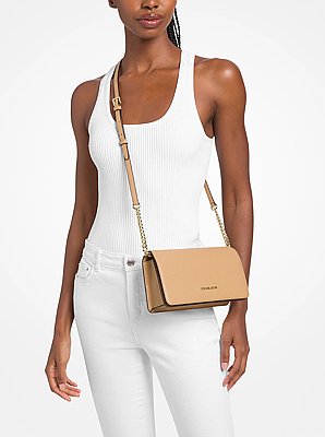 Jet Set Travel Medium Pebbled Leather Crossbody Bag