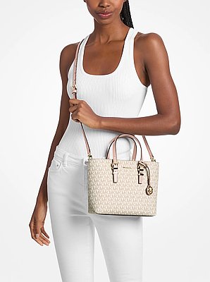 Crossbodytas Quinn met kenmerkend logo, aanpasbaar en klein