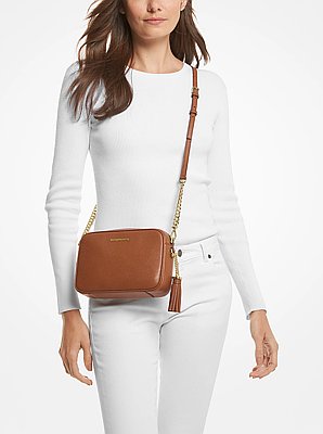 Jet Set Medium Pebbled Leather Crossbody Bag