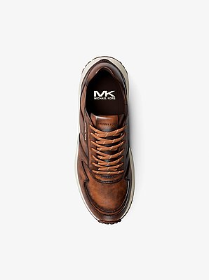 Dax Burnished Trainer