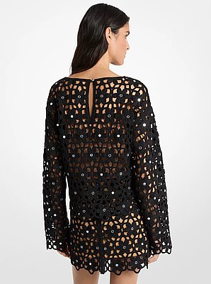 Gehaakte top met bloemmotief en spiegeltjes