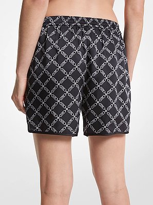 Pantal&oacute;n corto de sat&eacute;n con estampado de logotipo imperio