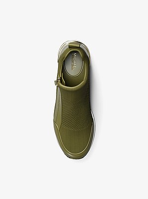 Willis Stretch Knit Trainer