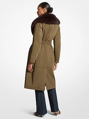 Manteau ceintur&eacute; &agrave; col en fausse fourrure tiss&eacute;e