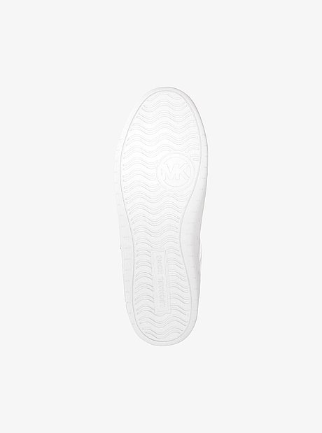 Zapatilla Kai de varios materiales