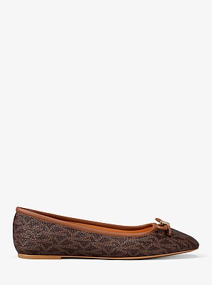 Bailarina Savannah con logotipo exclusivo