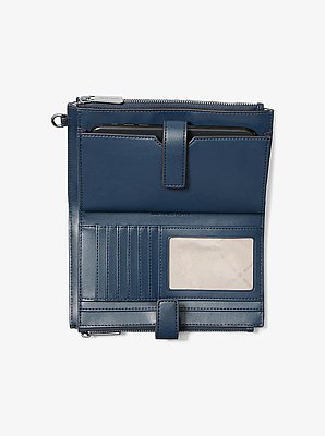 Bolso de pulsera Jet Set Travel de denim con adornos