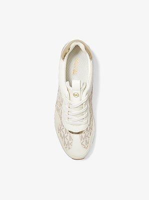 Sneaker Raina met plateauzool en kenmerkend logo