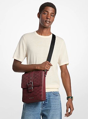 Bolso messenger Colby de piel curtida con logotipo en relieve
