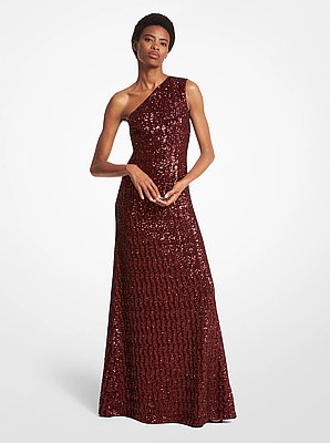 Vestido de noche en tul el&aacute;stico con lentejuelas y hombro descubierto