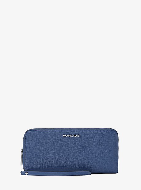 Cartera Continental grande de piel granulada