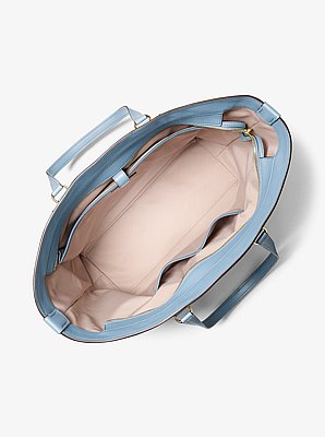 Jet Set Travel Extra-Large Logo Embossed Leather Tote Bag