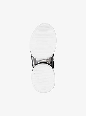Olympia Signature Logo Trainer