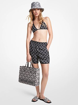 Pantal&oacute;n corto de sat&eacute;n con estampado de logotipo imperio