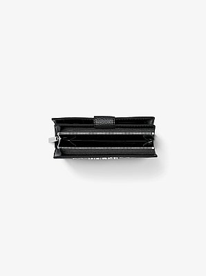 Jet Set Travel Medium Logo Debossed Billfold Wallet