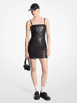 Kurzes Slip-Kleid aus Leder