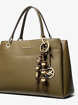 Taschenanh&auml;nger mit Zierblumen