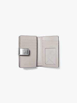 Portefeuille &agrave; deux volets Jet Set Travel de taille moyenne &agrave; logo