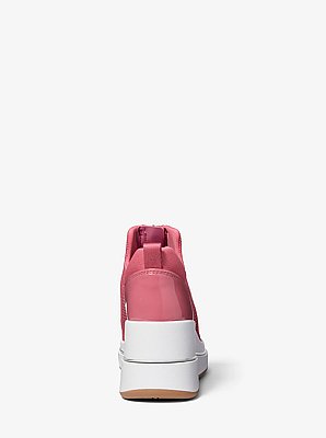 Zapatilla deportiva Emmy de malla con cremallera y cu&ntilde;a