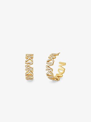 Aretes de argollas grandes de lat&oacute;n chapado en metal precioso con logo y pav&eacute;