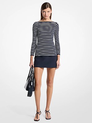 Top a rayas con cuello barco