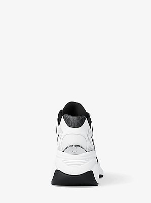 Zuma Mixed-Media Trainer