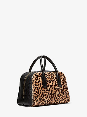 Petit sac messager Ashton en poils de veau &agrave; imprim&eacute; l&eacute;opard