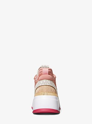 Muse Mixed-Media Trainer