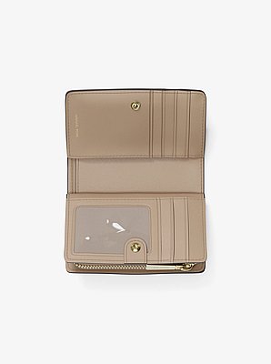 Bryant Medium Pebbled Leather Wallet