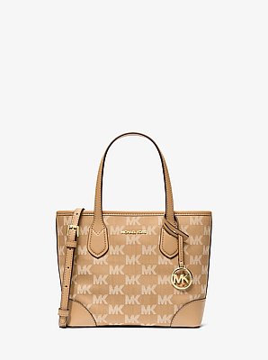 SAC &Agrave; DOS DE TAILLE MOYENNE &Agrave; FERMETURE &Eacute;CLAIR ET &Agrave; POCHE