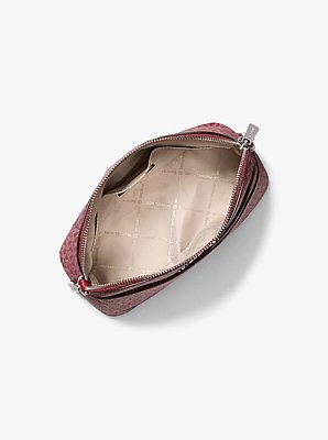 Jet Set Travel Medium Logo Dome Crossbody Bag