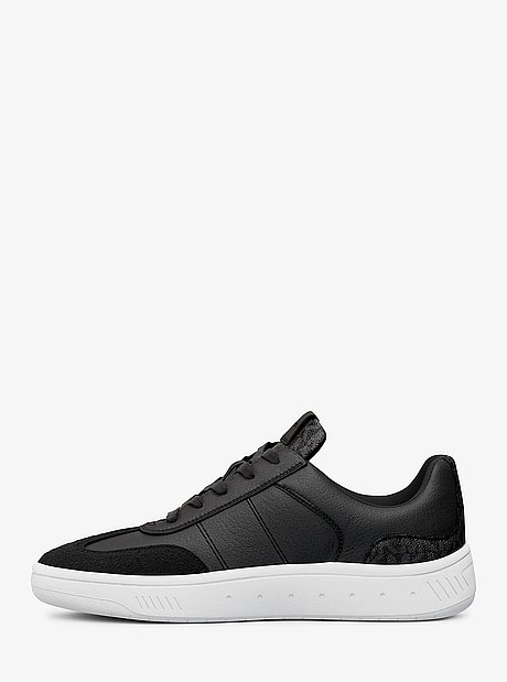 Zapatilla Kai de varios materiales