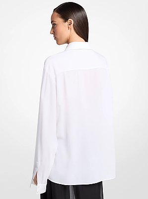 Camisa de seda georgette con botones estilo boyfriend