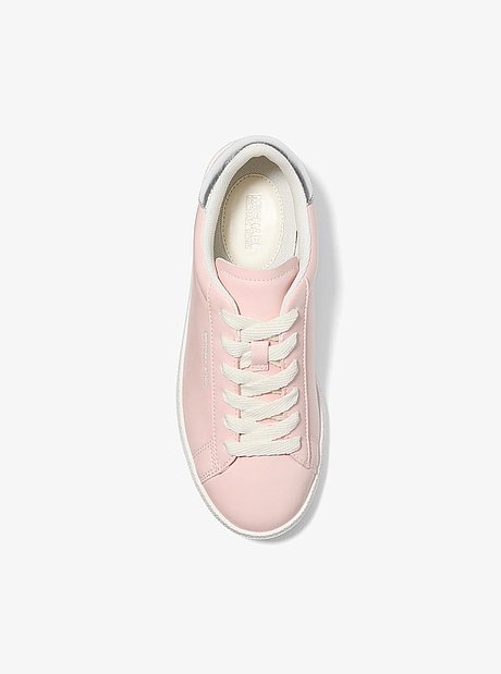 Sammy Sneaker