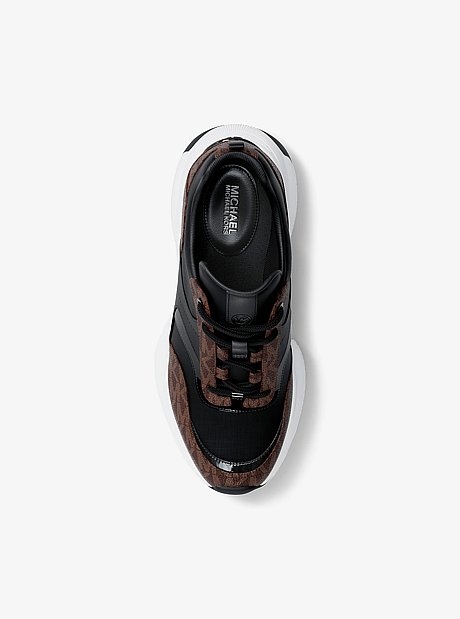 Kaia Signature Logo Trainer