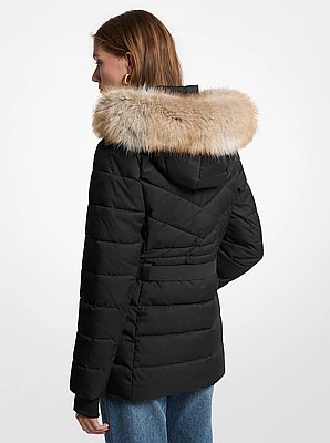 Veste matelass&eacute;e compacte &agrave; garniture en fausse fourrure