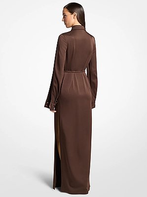 Vestido camisero con mangas con abertura en sat&eacute;n t&eacute;cnico