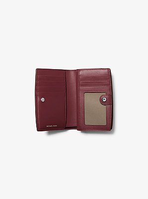 Portefeuille Bryant en cuir grain&eacute; de taille moyenne