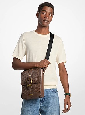 Bolso messenger Colby de piel curtida con logotipo en relieve