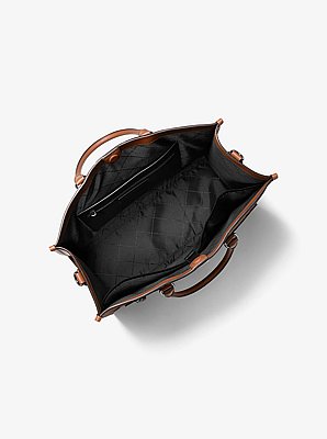 Jet Set Logo Embossed Leather Tote Bag