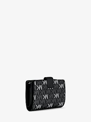 Jet Set Travel Medium Signature Logo Billfold Wallet