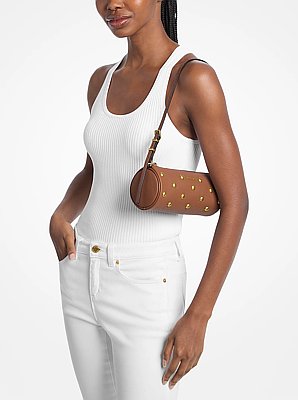 Zylindrische Pochette Izzy Small aus gekrispeltem Leder mit Nieten