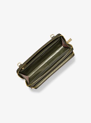 Jet Set Large Pebbled Leather Convertible Crossbody Bag