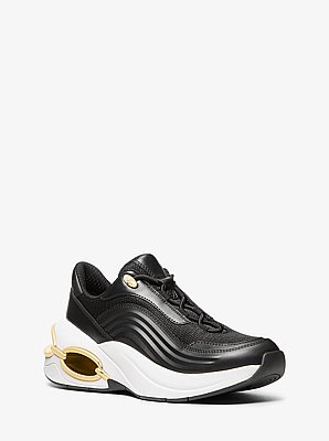 Zapatilla Toni de varios materiales