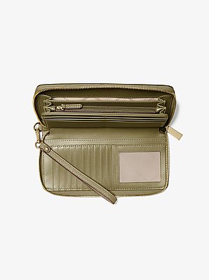 Jet Set Travel Large Pebbled Leather Continental Wallet