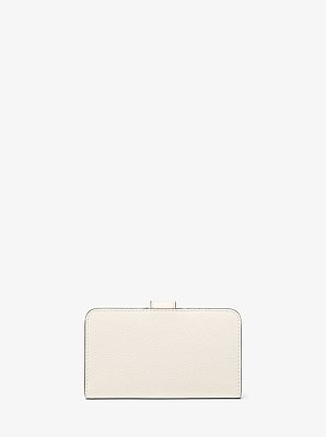 Jet Set Travel Medium Pebbled Leather Billfold Wallet