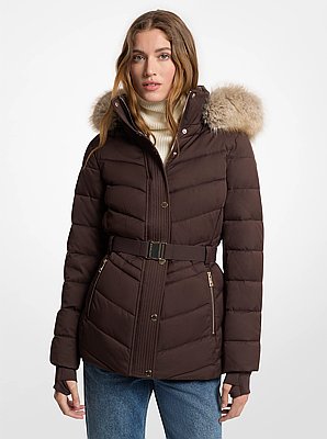 Veste matelass&eacute;e compacte &agrave; garniture en fausse fourrure