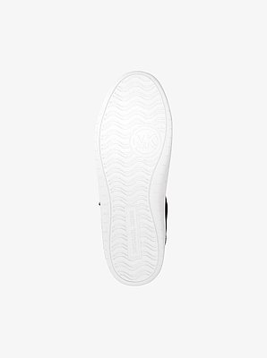 Zapatilla Kai de varios materiales