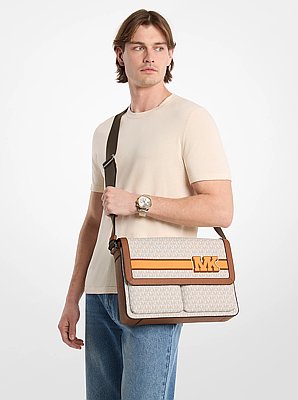 Bolso messenger Pacey con adornos y logotipo exclusivo